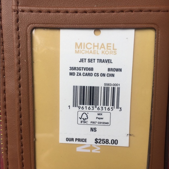 Michael Kors Wristlet - Picture 2 of 3